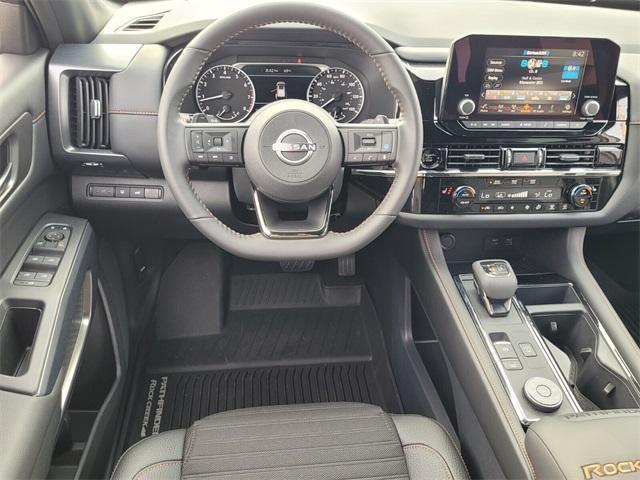 new 2025 Nissan Pathfinder car, priced at $38,661