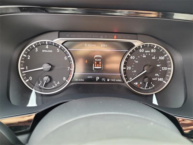 new 2025 Nissan Pathfinder car, priced at $38,661