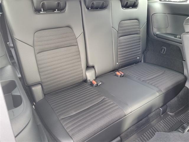 new 2025 Nissan Pathfinder car, priced at $38,661