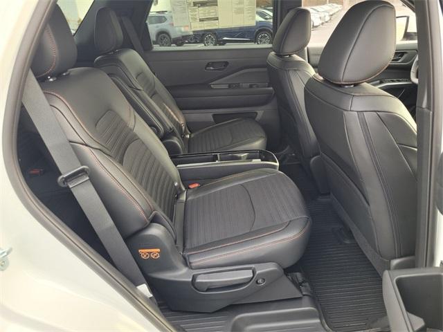 new 2025 Nissan Pathfinder car, priced at $38,661
