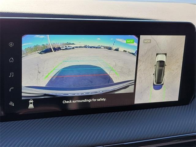 new 2025 Nissan Kicks car, priced at $29,256