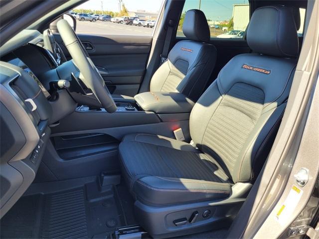 new 2025 Nissan Pathfinder car, priced at $38,661