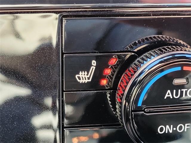 new 2025 Nissan Pathfinder car, priced at $38,661