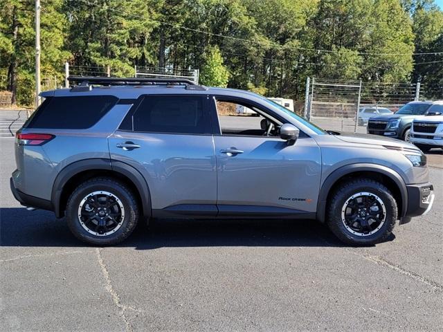 new 2025 Nissan Pathfinder car, priced at $38,661