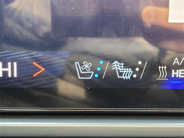 used 2024 Chevrolet Equinox EV car, priced at $26,500