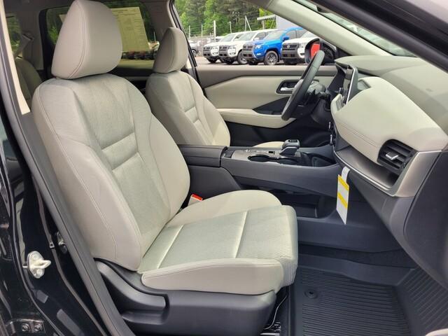 new 2025 Nissan Rogue car, priced at $30,220