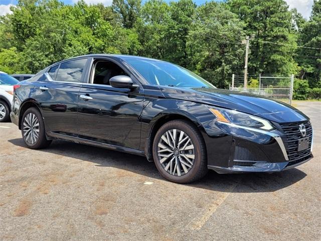used 2024 Nissan Altima car, priced at $23,985