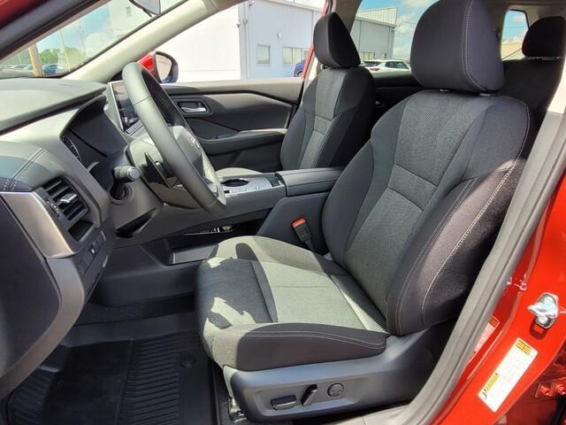 new 2025 Nissan Rogue car, priced at $31,016