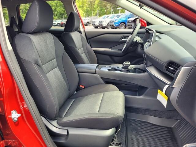 new 2025 Nissan Rogue car, priced at $31,016