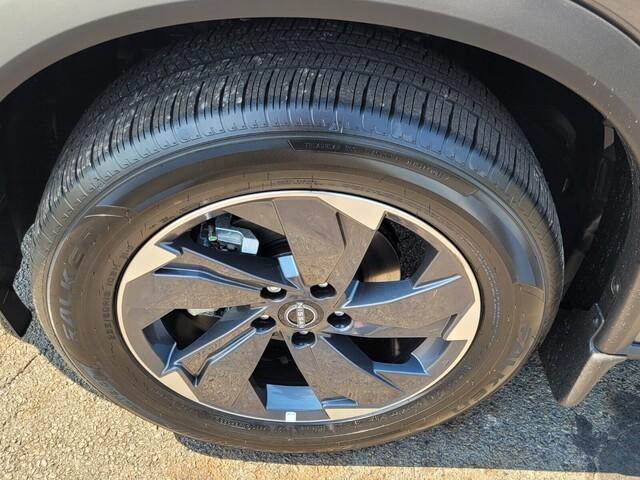 new 2025 Nissan Rogue car, priced at $28,220