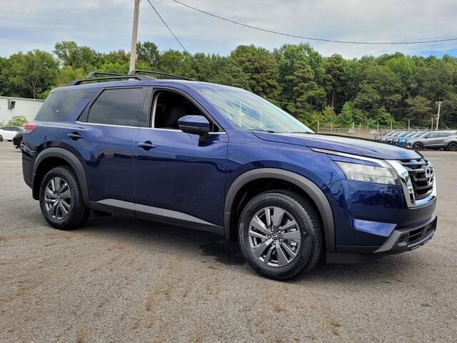 new 2024 Nissan Pathfinder car, priced at $39,634