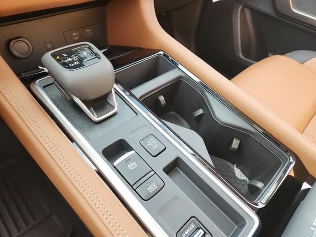 new 2025 Nissan Pathfinder car, priced at $44,282