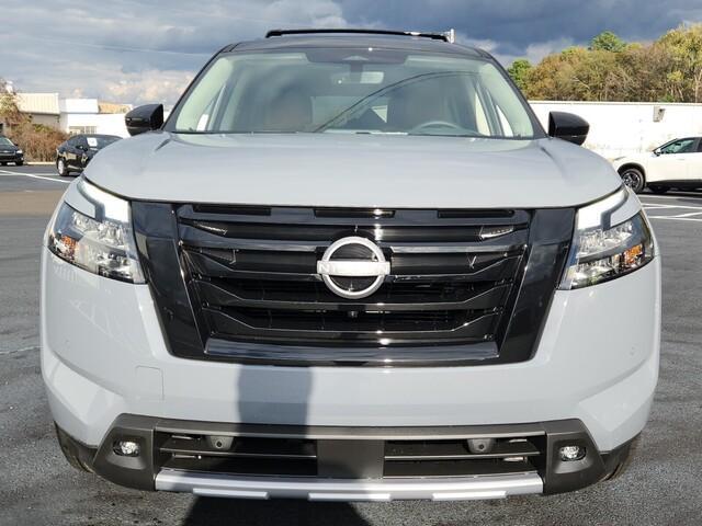 new 2025 Nissan Pathfinder car, priced at $44,282