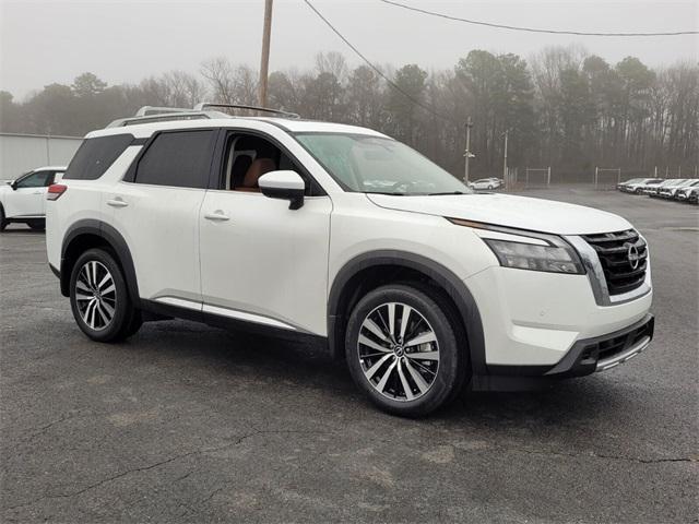 new 2025 Nissan Pathfinder car, priced at $50,530