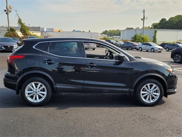 used 2019 Nissan Rogue Sport car, priced at $14,900