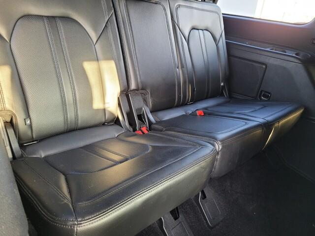 used 2018 Ford Expedition car, priced at $27,900