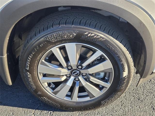 new 2025 Nissan Pathfinder car, priced at $37,930