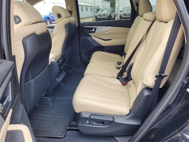 used 2023 Acura MDX car, priced at $39,985