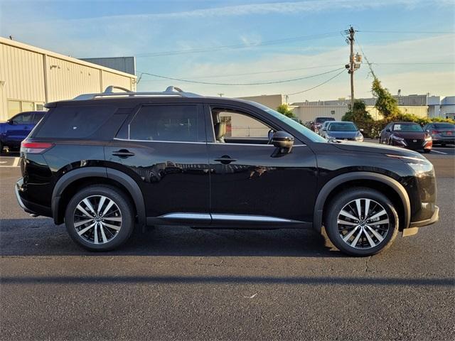 new 2025 Nissan Pathfinder car, priced at $47,438