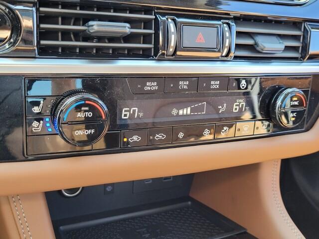 new 2025 Nissan Pathfinder car, priced at $51,255