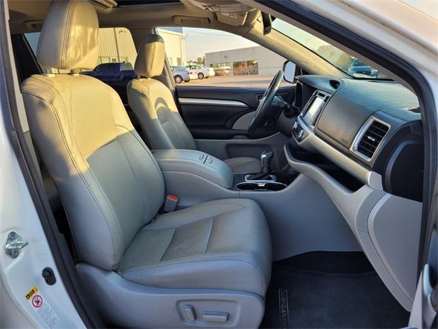 used 2017 Toyota Highlander car, priced at $18,270