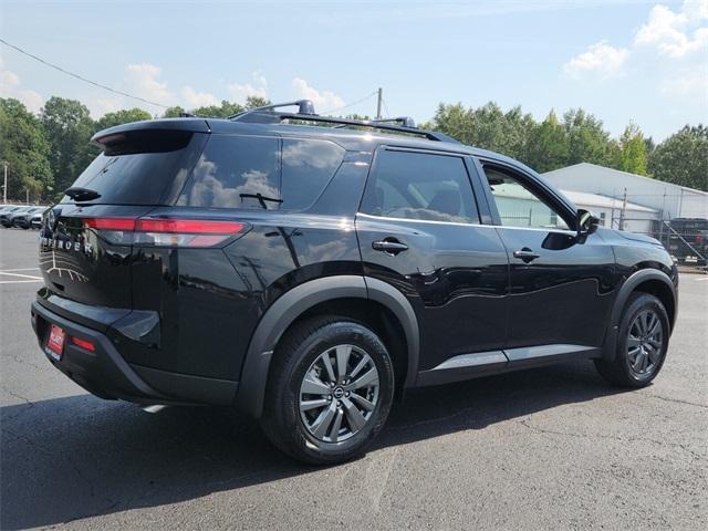 new 2025 Nissan Pathfinder car, priced at $33,375