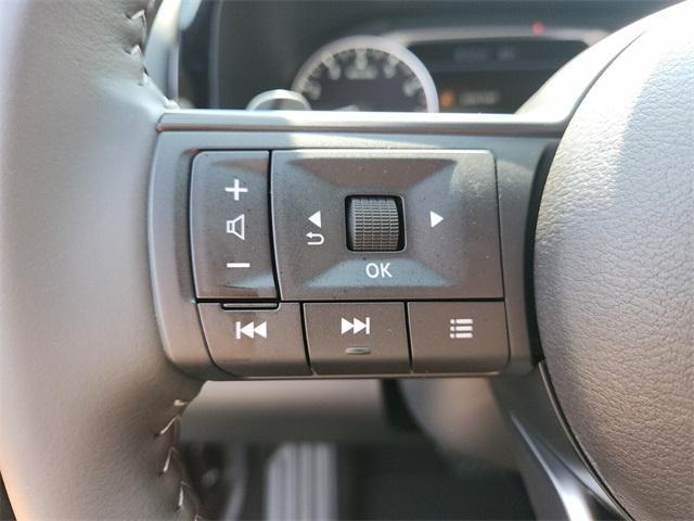 new 2025 Nissan Pathfinder car, priced at $33,375