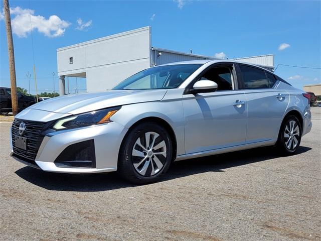used 2023 Nissan Altima car, priced at $18,895