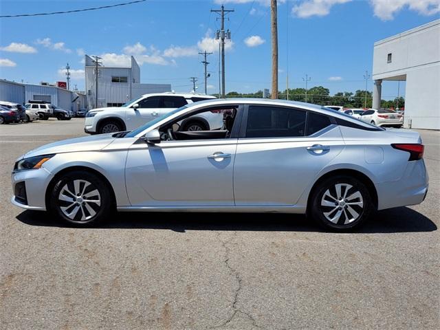 used 2023 Nissan Altima car, priced at $18,895