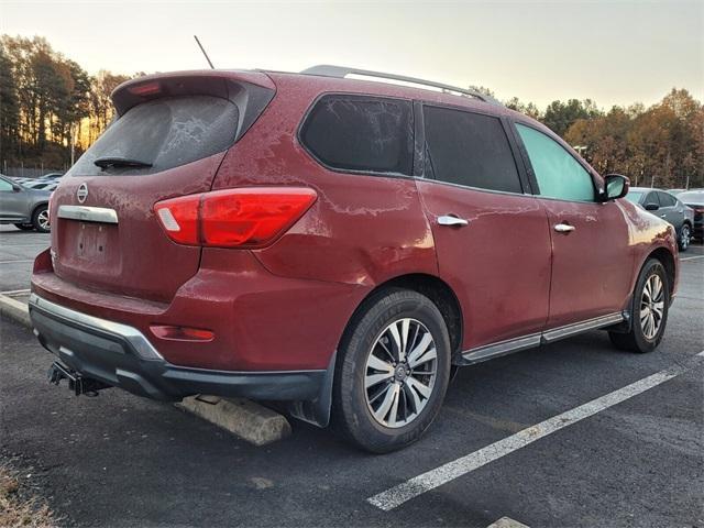 used 2018 Nissan Pathfinder car, priced at $14,000