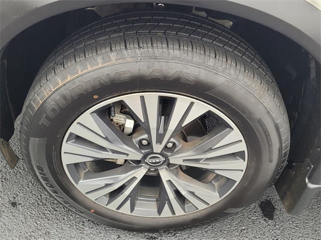 used 2023 Nissan Rogue car, priced at $21,250