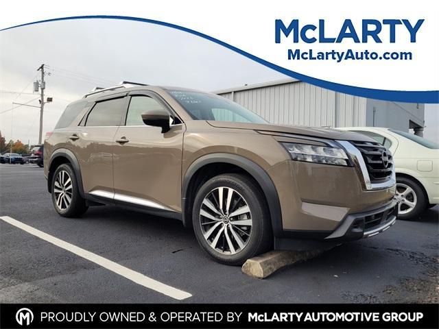 used 2023 Nissan Pathfinder car, priced at $34,850