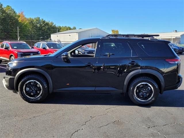 new 2025 Nissan Pathfinder car, priced at $38,582