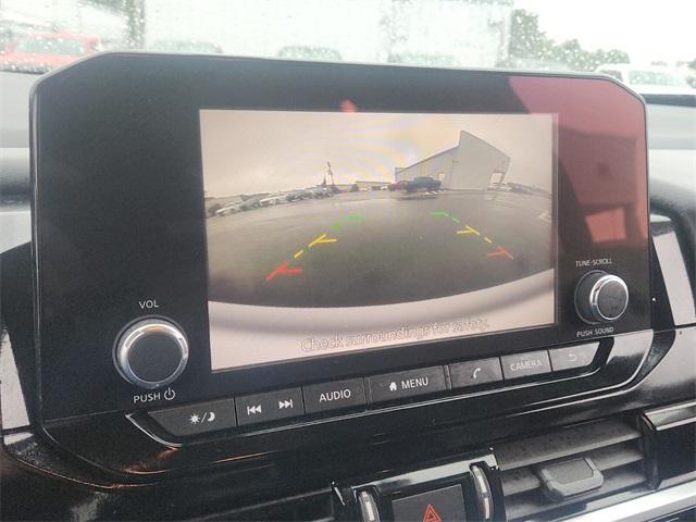 used 2022 Nissan Pathfinder car, priced at $25,995