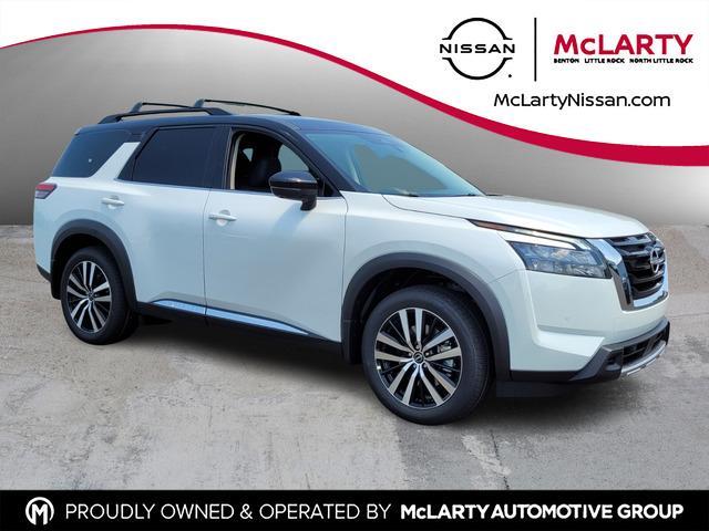 new 2025 Nissan Pathfinder car, priced at $49,793