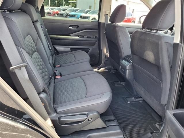 used 2022 Nissan Pathfinder car, priced at $24,387