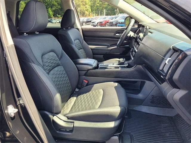 used 2022 Nissan Pathfinder car, priced at $24,387
