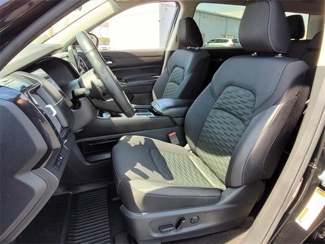 used 2022 Nissan Pathfinder car, priced at $24,387