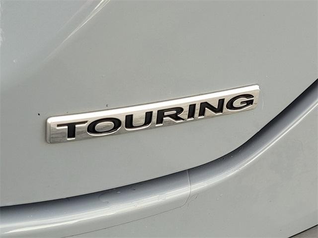 used 2024 Honda Pilot car, priced at $39,985