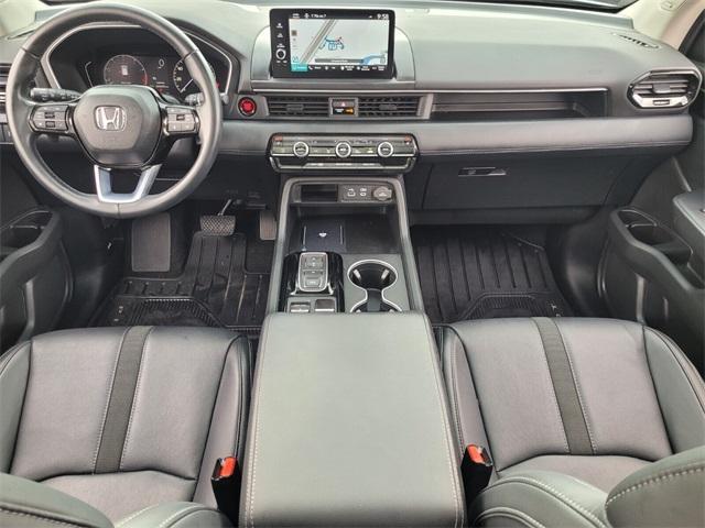 used 2024 Honda Pilot car, priced at $39,985