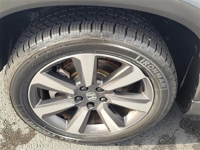 used 2024 Honda Pilot car, priced at $39,985