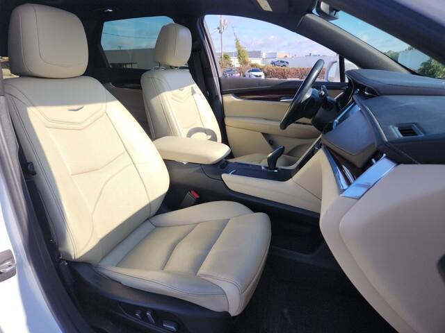 used 2019 Cadillac XT5 car, priced at $18,500