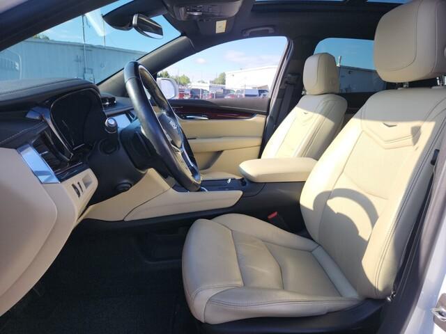 used 2019 Cadillac XT5 car, priced at $18,500