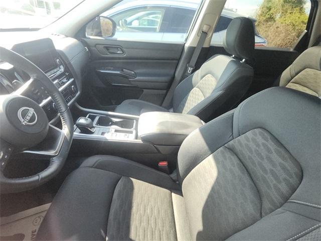used 2024 Nissan Pathfinder car, priced at $31,900