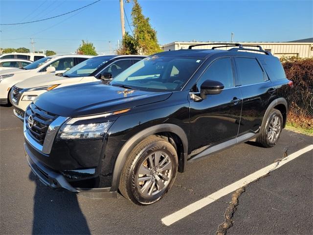 used 2024 Nissan Pathfinder car, priced at $31,900