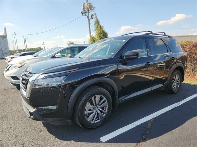 used 2024 Nissan Pathfinder car, priced at $31,900