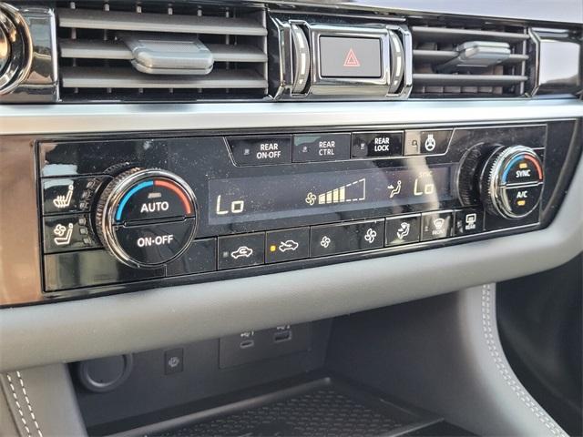 new 2025 Nissan Pathfinder car, priced at $50,875