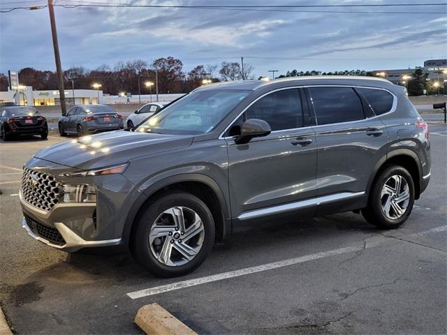 used 2022 Hyundai Santa Fe car, priced at $23,900