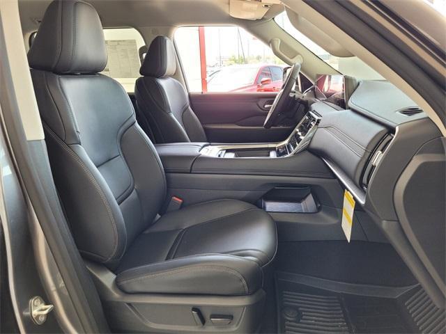 new 2025 Nissan Armada car, priced at $59,480