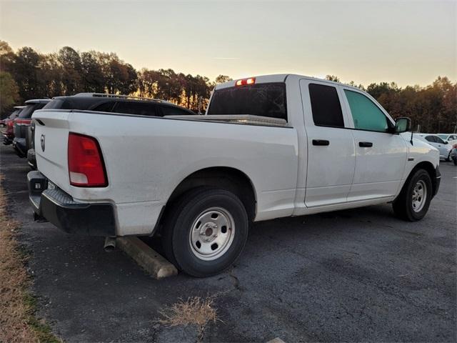 used 2019 Ram 1500 Classic car, priced at $17,900